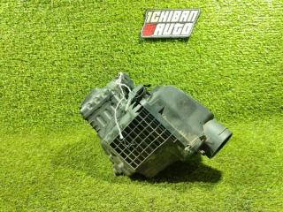 Корпус воздушного фильтра EQ900 2015 HI G6DN