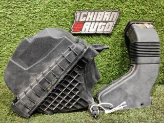 Корпус воздушного фильтра KIA SORENTO UM D4HB 28110C5300 1 ракурс