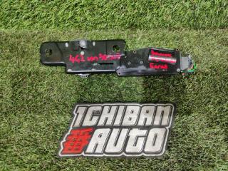 Замок крышки багажника AUDI A6 4G2 CNHA 4H0827383A 3 ракурс