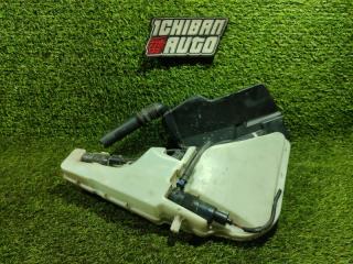 Бачок стеклоомывателя AUDI A6 4G2 CDUD 4G8955451 3 ракурс Бачок стеклоомывателя AUDI A6 4G2 CDUD 4G8955451 3 ракурс