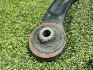 Рычаг передний правый 3008 2014 T84 DV6C