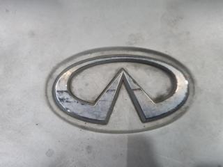 Крышка двс декоративная FX45 2005 S50 VK45DE