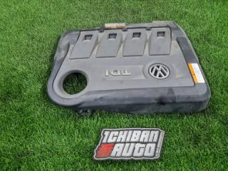 Крышка двс декоративная VOLKSWAGEN PASSAT 2012
