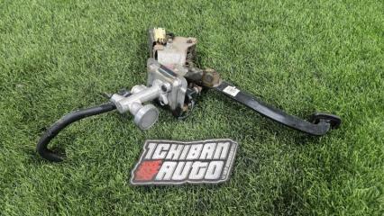 Педаль сцепления HYUNDAI GRAND STAREX TQ D4CB8453429 328024H150 1 ракурс