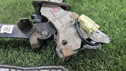Педаль сцепления HYUNDAI GRAND STAREX TQ D4CB8453429 328024H150 3 ракурс