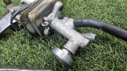 Педаль сцепления HYUNDAI GRAND STAREX TQ D4CB7297451 328024H150 2 ракурс