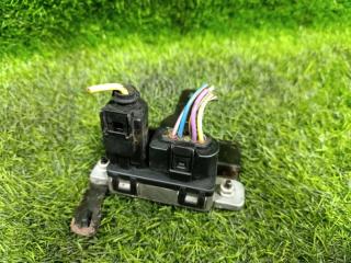 Реле JAGUAR XE X760 204DTD T2H3764 5 ракурс Реле JAGUAR XE X760 204DTD T2H3764 5 ракурс