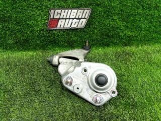 Рычаг верхний передний правый 156 932