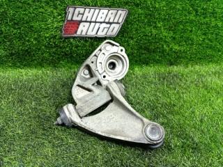 Рычаг верхний передний правый 156 932