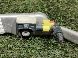 Крепление бампера переднее AUDI A6 4G2 CDUD 4G0807592B 4 ракурс