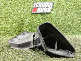 Воздуховод AUDI A6 4G2 CDUD 4G0129618B 3 ракурс