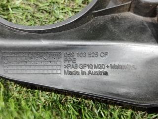 Крышка двс декоративная AUDI A6 4G2 CDUC 059103325CF 3 ракурс