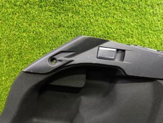 Обшивка багажника левая задняя TOYOTA COROLLA ZWE215 6474012490 3 ракурс