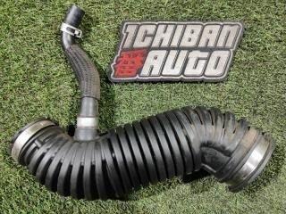 Патрубок интеркулера HYUNDAI TUCSON TL D4FD 28130D3100 3 ракурс