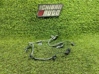 Запчасть датчик abs передний правый GENESIS EQ900 2015