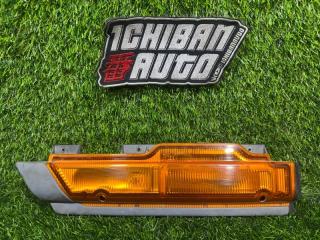 Повторитель поворота в дверь передний правый MITSUBISHI CANTER FD501B MC139775 контрактная