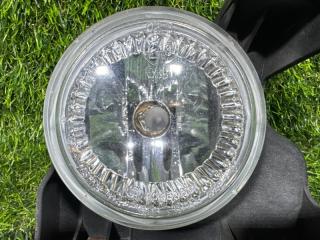 Туманка правая передняя SUBARU EXIGA YA5 84501KG020 2 ракурс