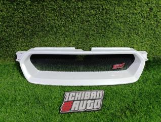 Решетка радиатора SUBARU LEGACY