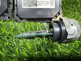 Блок ксенона DAIHATSU TANTO L375S 85967-B2020 3 ракурс Блок ксенона DAIHATSU TANTO L375S 85967-B2020 3 ракурс