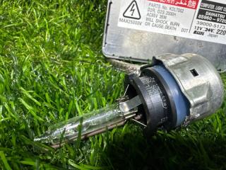 Блок ксенона DAIHATSU MOVE L150S 85960-97202 4 ракурс Блок ксенона DAIHATSU MOVE L150S 85960-97202 4 ракурс