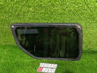 Стекло собачника правое заднее SUZUKI JIMNY JB23W 8455081A10 5 ракурс