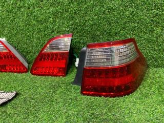 Стоп-сигнал задний TOYOTA CROWN GRS182 8156030A01 2 ракурс