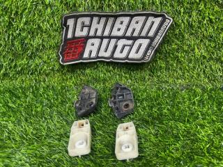 Крепление бампера заднее TOYOTA BB NCP31 52576-52030 4 ракурс