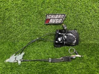Доводчик двери левый задний TOYOTA NOAH AZR60 8500628021 1 ракурс