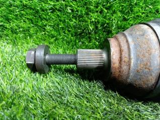 Привод правый передний AUDI TT 8J9 BUB 8J0407272S 3 ракурс