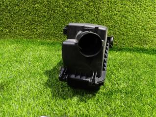 Корпус воздушного фильтра TOYOTA ISIS ZGM11G 3ZRFAE 17700-37270 3 ракурс Корпус воздушного фильтра TOYOTA ISIS ZGM11G 3ZRFAE 17700-37270 3 ракурс