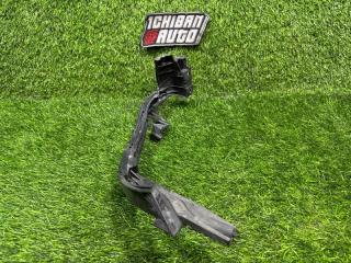 Крепление бампера переднее левое IMPREZA GP7