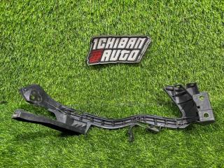 Крепление бампера переднее левое IMPREZA GP7