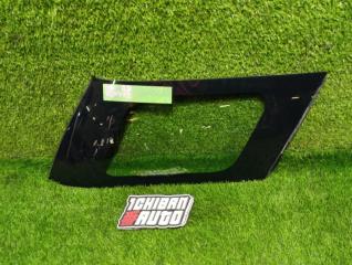 Запчасть стекло собачника заднее правое NISSAN AD