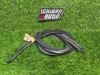 Молдинг на крышу TOYOTA RAUM NCZ20 75551-46010 3 ракурс