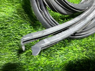 Молдинг на крышу TOYOTA RAUM NCZ20 75551-46010 5 ракурс