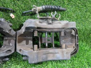 Суппорт задний VOLKSWAGEN TOUAREG 7L 7L6615423L 3 ракурс