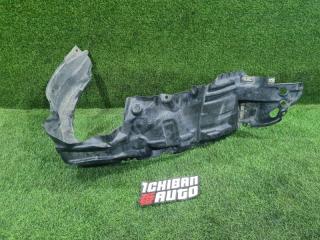 Подкрылок передний правый TOYOTA NOAH