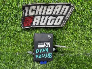 Блок управления дверьми TOYOTA DYNA