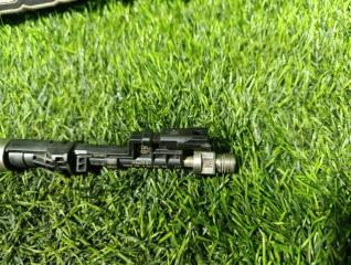 Форсунка BMW 5-SERIES F10 N20B20A 13647597870 4 ракурс Форсунка BMW 5-SERIES F10 N20B20A 13647597870 4 ракурс