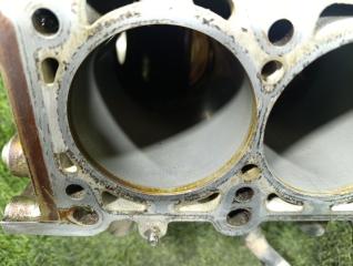 Блок двигателя AUDI A8 4E2 BPK 06E103011CJ 3 ракурс Блок двигателя AUDI A8 4E2 BPK 06E103011CJ 3 ракурс