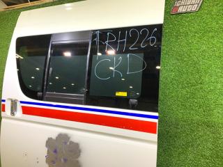 Дверь левая задняя TOYOTA HIACE TRH226 4 ракурс