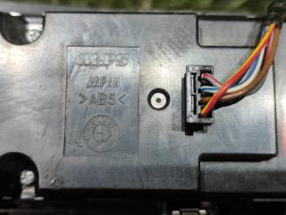 Блок упр. стеклоподьемниками BMW 5-SERIES E60 M54 B22 61316951939 5 ракурс