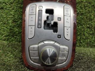 Консоль кпп HYUNDAI GENESIS BH G6DA 467003M400 3 ракурс Консоль кпп HYUNDAI GENESIS BH G6DA 467003M400 3 ракурс