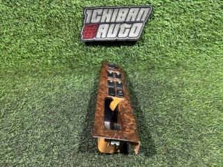 Блок упр. стеклоподьемниками левый передний KIA SORENTO BL D4CB 935703E000 4 ракурс