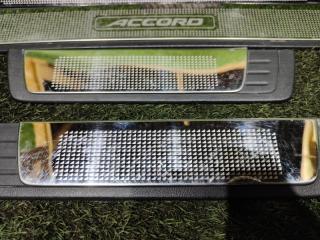 Накладка на порог HONDA ACCORD CM6 J30A4 84212-SDA-A000 3 ракурс