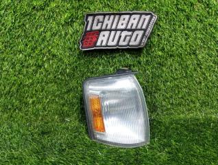 Габарит передний правый TOYOTA CROWN