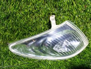 Габарит передний правый Mazda PREMACY CP8W