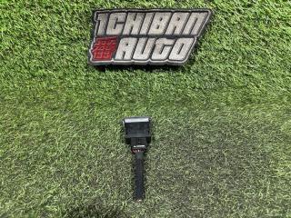 Кнопка открывания багажника SORENTO 2004 BL D4CB