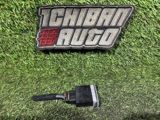 Кнопка открывания багажника SORENTO 2004 BL D4CB