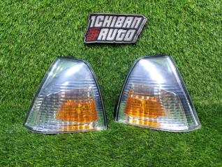 Габарит передний TOYOTA GRAND HIACE